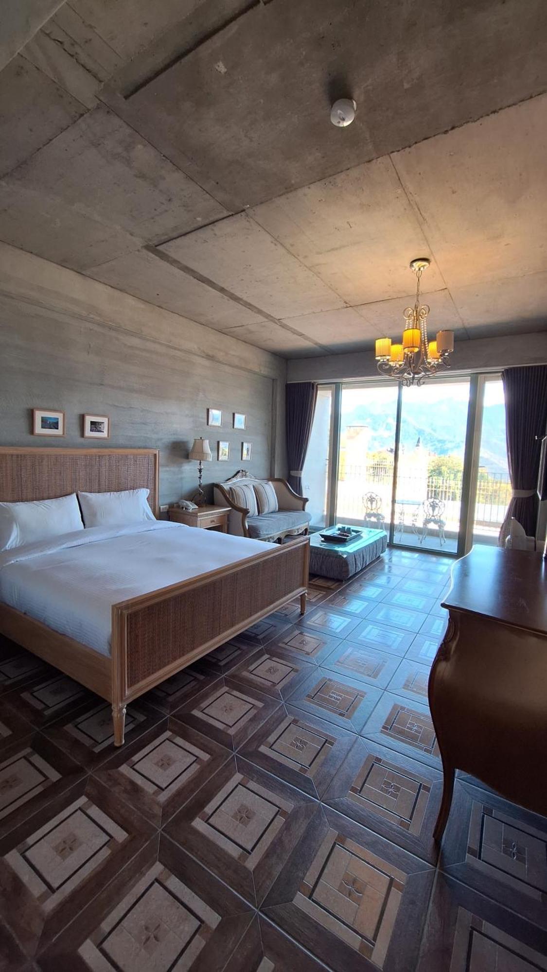 Moose & Squirrel Bed & Breakfast Renai Exterior foto