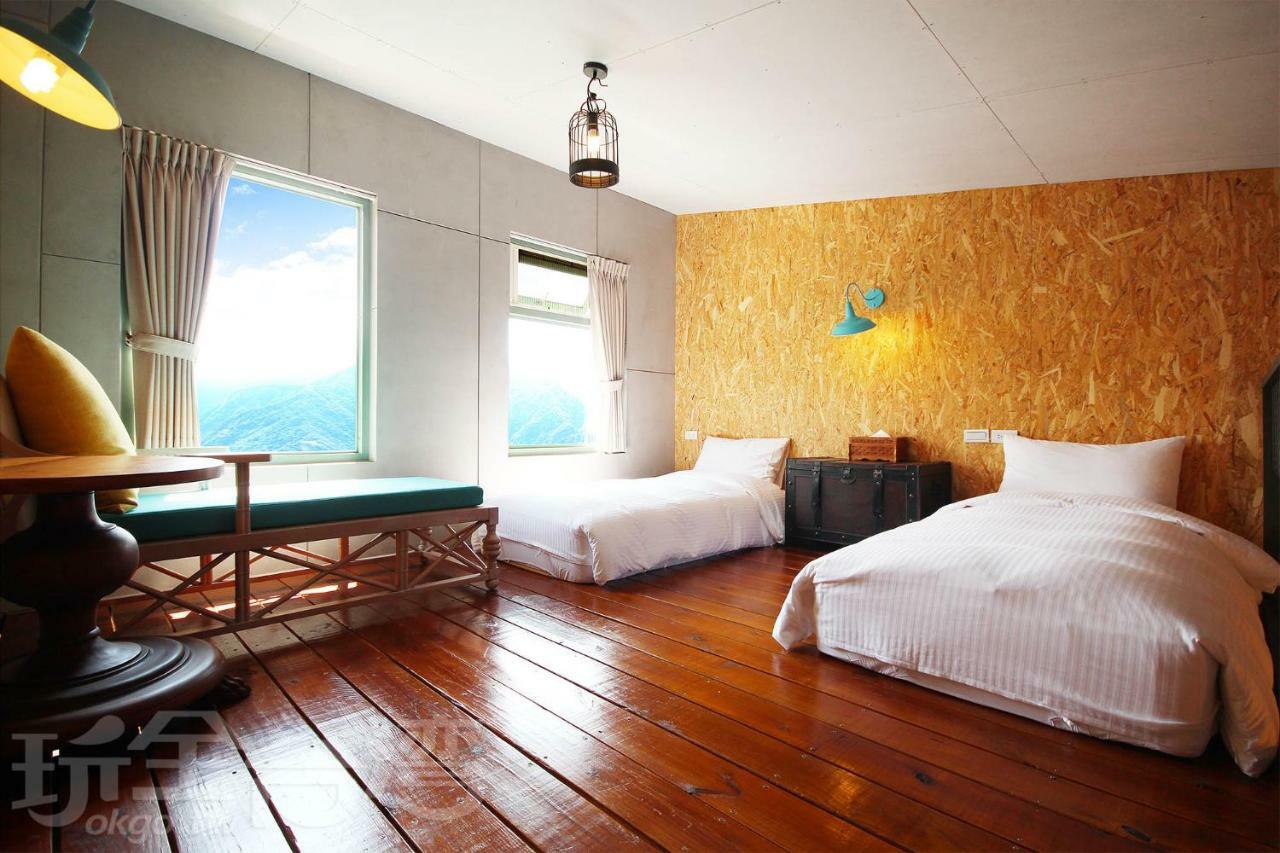 Moose & Squirrel Bed & Breakfast Renai Exterior foto